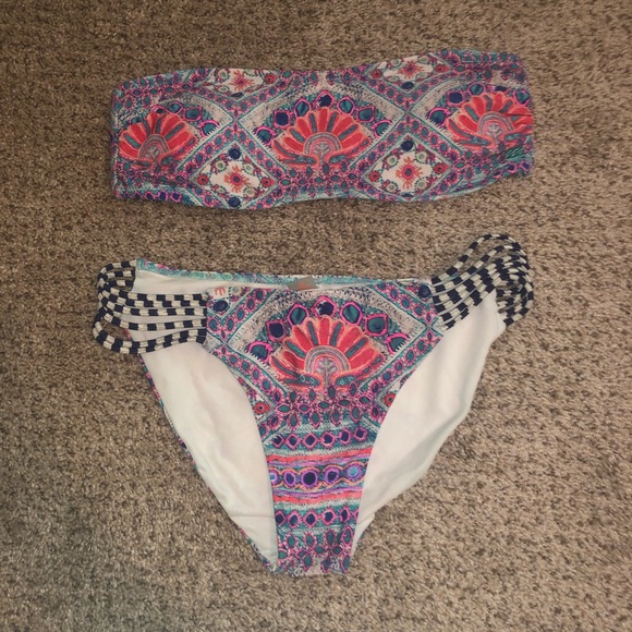 Billabong Other - Strapless Bikini